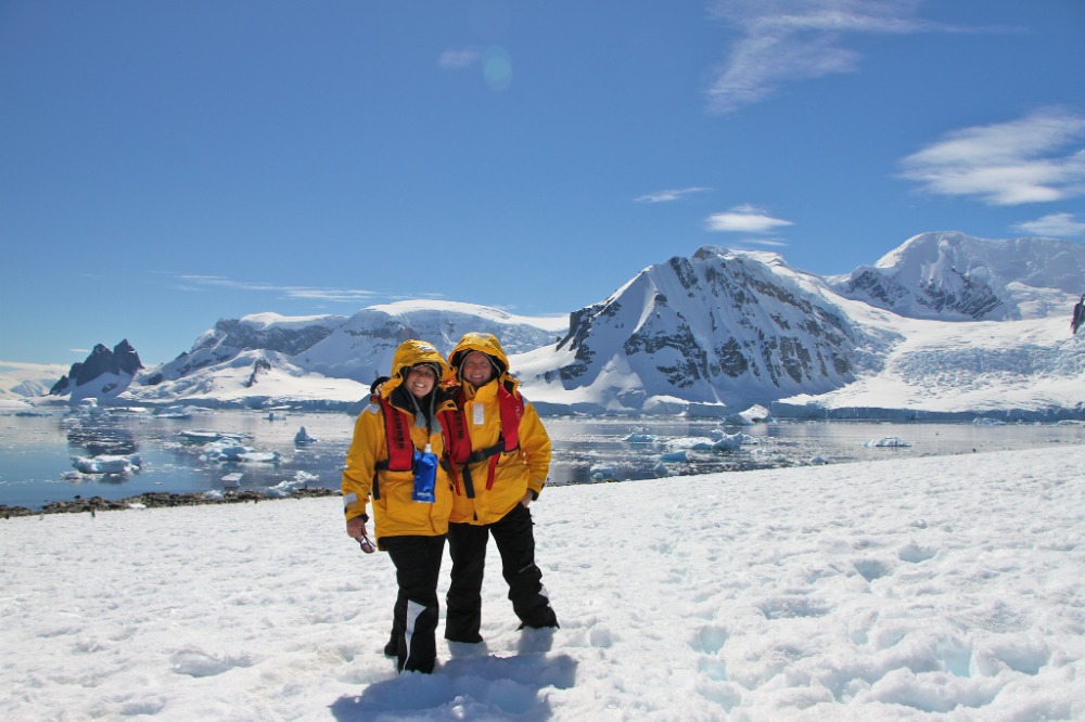 between-tierra-del-fuego-and-antarctica-7